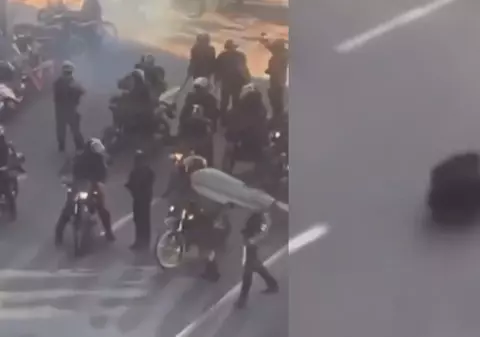 Tânărul care a înfruntat singur poliția pe motociclete și a filmat „momentul Tiananmen” din Teheran, condamnat la 10 ani de închisoare