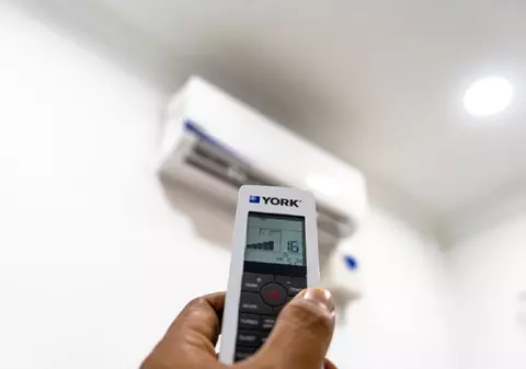 De ce nu trebuie să setezi aerul condiţionat la 16°C