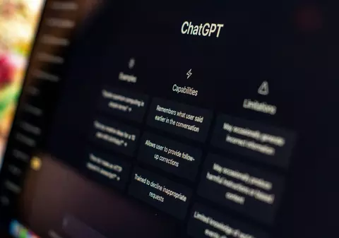 Cum se explică etica și responsabilitatea în era inteligenței artificiale