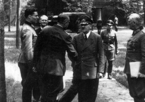 Cum a eșuat cel mai cunoscut complot de asasinare a lui Hitler. Expert:  „Al Doilea Război Mondial ar fi fost mult mai haotic și mai sângeros dacă ar fi fost ucis Hitler” 
