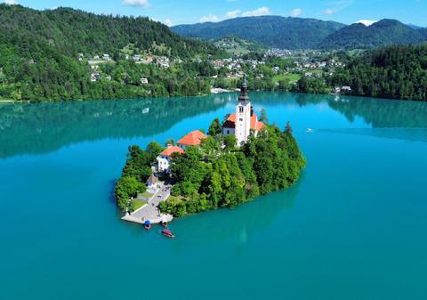 12 destinații de vacanță din Europa în care poți scăpa de valurile de căldură