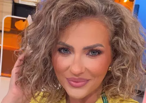 Mirela Vaida, despre debutul în televiziune din perioada studenției: „Mi-am dat seama că în București nu te poți descurca cu 200 de lei pe lună”