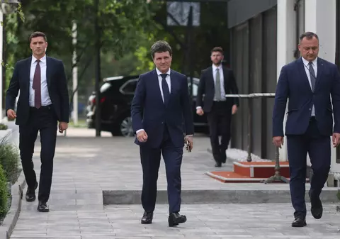 Opacitate cronică în privința activității SPP. Numărul persoanelor care primesc protecție este clasificat, iar instituția este condusă de 21 de ani de același om, generalul Lucian Pahonțu