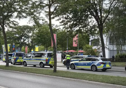 Atac armat într-o bancă din Germania: un bărbat a fost înjunghiat mortal, iar suspectul a fost reținut