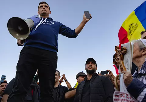 Profilul votanților AUR, analizat în detaliu de sociologii Mircea Comșa și Bogdan Voicu: „Biserica este singura instituție în care mai au încredere”