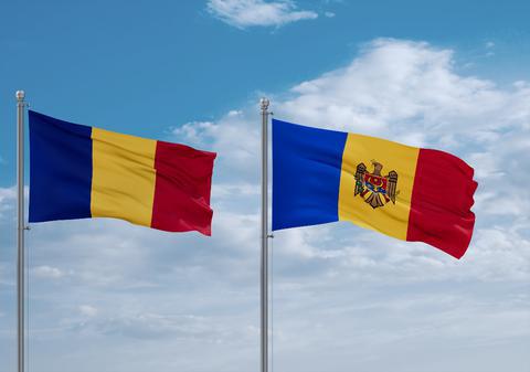 54% dintre moldoveni ar vota împotriva unirii cu România, iar jumătate vor o politică echilibrată între UE și Rusia, arată un sondaj IMAS în Republica Moldova