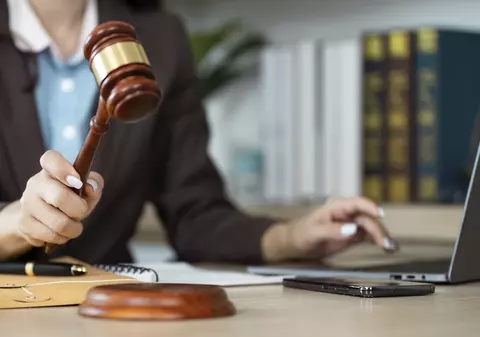 Tribunalul București a reacționat după ce PNL a lăsat de înțeles că Alina Gorghiu are „pile” în instanțe: „Presiuni asupra judecătorilor”
