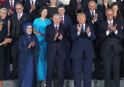 Unde au stat Nicușor Dan și Mirabela Grădinaru la fotografia de grup cu liderii NATO făcută la Ankara