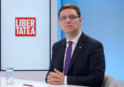 Avertismentele lui Victor Negrescu privind colaborarea cu AUR: E un partid extremist. Nu va pierde din sprijinul popular dacă intră la guvernare