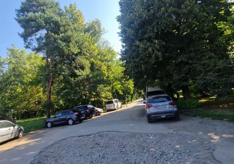 Începe reabilitarea aleii din Parcul Herăstrău: 527 de locuri de parcare cu barieră și zonă pietonală nouă