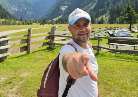 Imagini din vacanța lui Cosmin Seleși în Austria și Italia. Anunțul făcut despre emisiunea de la Pro TV