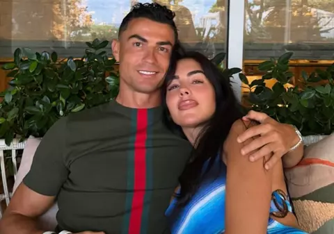 Cine este singurul român care ar fi pe lista de invitați la nunta lui Cristiano Ronaldo cu Georgina Rodriguez. Legătura lor durează de două decenii