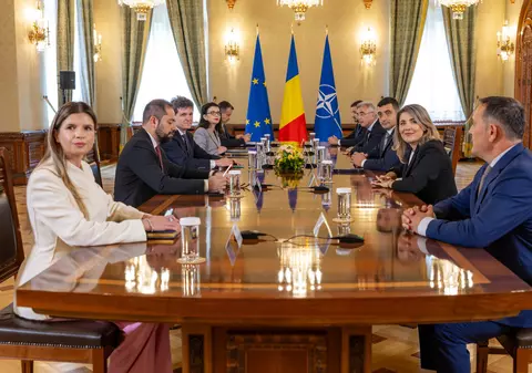 Drept la replică. AUR arată cu degetul spre Parlament pentru nepublicarea nici la cerere a declarațiilor de avere ale liderilor săi