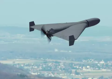 Mesaj RO-Alert pentru nord-vestul județului Tulcea şi pentru Galaţi. Țintă aeriană detectată la 15 km est de Reni, au fost ridicate de la sol două avioane F-18 și un elicopter
