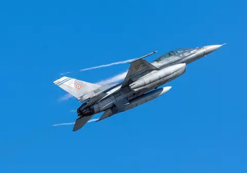 Care sunt performanțele unui F-16. Cât de bun este avionul din dotarea Forțelor Aeriene Române