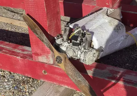 Un nou fragment de dronă a fost descoperit pe plajă la Costinești. Zona a fost blocată de autorități, turiștii nu au mai avut acces la dig