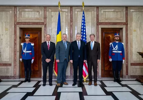 O delegație a Congresului SUA este în România și s-a întâlnit cu Cătălin Predoiu și Oana Țoiu, anunță MAI și MAE. De ce au venit americanii