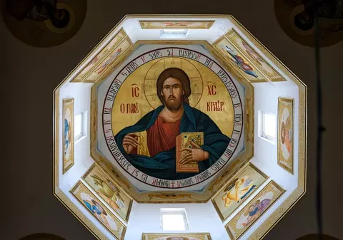 Schimbarea la Față a Domnului, 6 august. Semnificația marii sărbători cu cruce roșie, tradiții și ce este interzis să faci astăzi