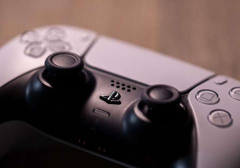 Xbox Series X vs PlayStation 5: care dintre cele două console de gaming oferă o performanță mai bună
