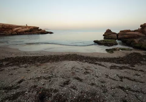 Ce este și cum apare un meteotsunami, fenomenul care a lovit plajele din Valencia și Costa Brava