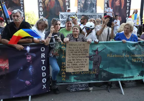 Ce fel de revoluție urmează în România? 