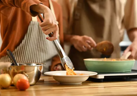 Aproape toată lumea face aceste două greșeli când gătește paste. Italienii spun cum trebuie procedat