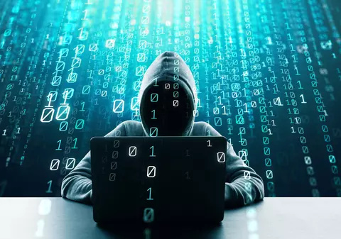 Hackerii se dau angajatori pe LinkedIn și fură datele celor care vor să se angajeze