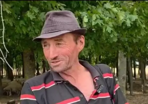 Ciobanul din Vaslui care a găsit drona cu explozibil i-a tras firele, deși nu știa ce e: „Țiuia, se aprindeau becuri. Am scos ceva rotund și gata”