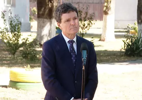 Ce spune Nicușor Dan despre bursele sociale și programul Masa Caldă: „Putem să tăiem din multe alte locuri”