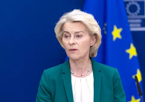 Primele explicații de la Bruxelles după ce CCR a validat „amendamentul Fritz”. Reacția oficială a Comisiei Europene