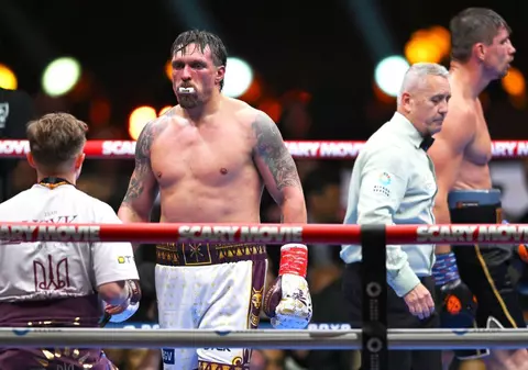 Lupta anului dintre Oleksandr Usyk și Rico Verhoeven s-a încheiat în runda cu numărul 11, după o decizie contestată a arbitrului