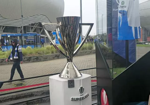 Universitatea Craiova - U Cluj, finala campionatului! A început „nebunia” în oraș. Primele informații și imagini de la reporterii GSP