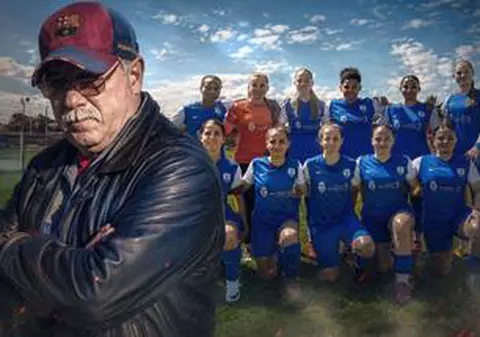 Acuzații șocante la Ploiești! A intrat peste fete în timp ce se schimbau și a lovit o fotbalistă: „A început să o împingă și să-i dea pumni în față”