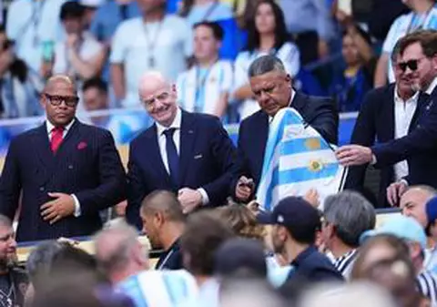 Duce scandalul din Anglia - Argentina la următorul nivel! I-a cerut OFICIAL lui Infantino suspendarea a ȘASE jucători