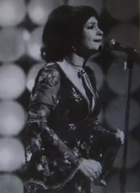 marina voica in tinerete2