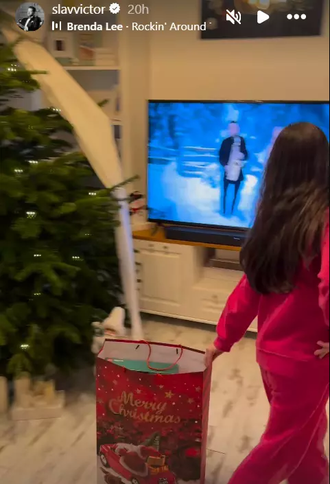 victor slav si sofia de craciun 1
