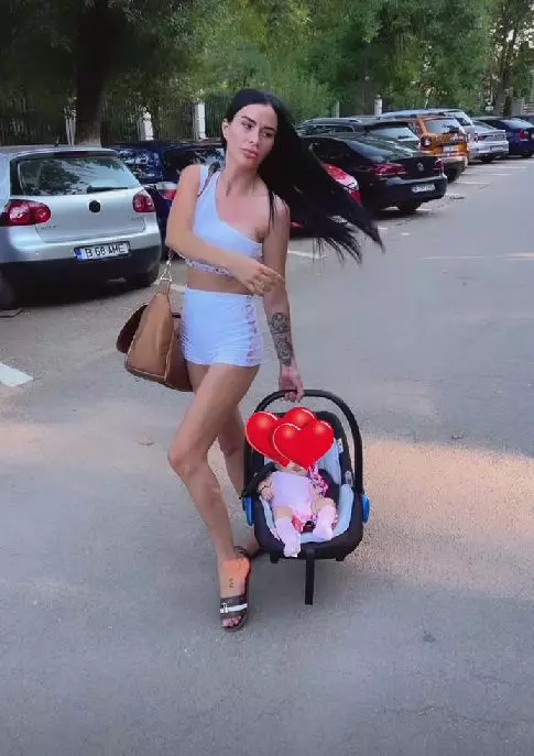 Daniela Crudu (17)