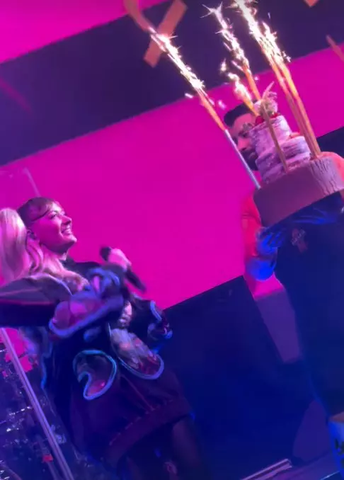 Delia Matache a împlinit 44 de ani (7)