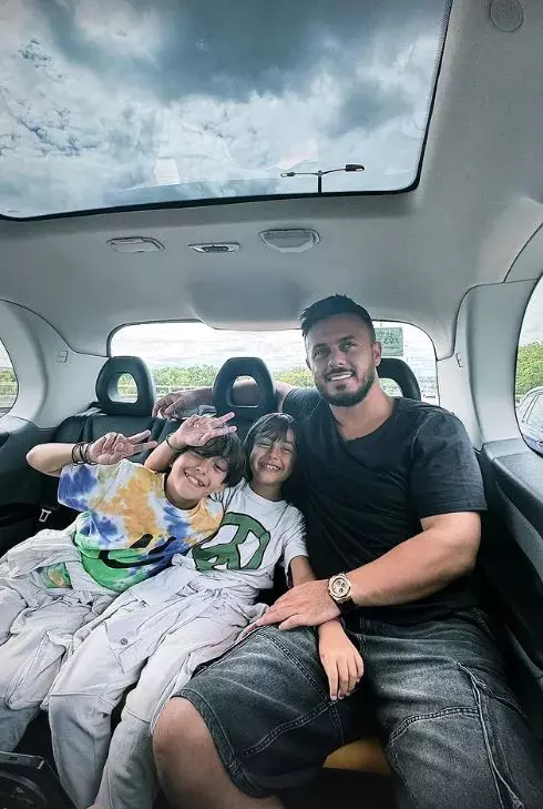 Gabi Bădălău și băieții săi (2)