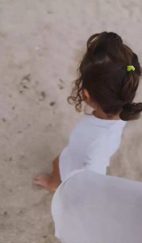 Sasha, fiul lui Theo Rose (3)