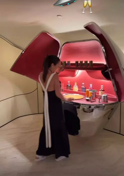 Vlăduța Lupău, vacanță Arabia Saudită (14)