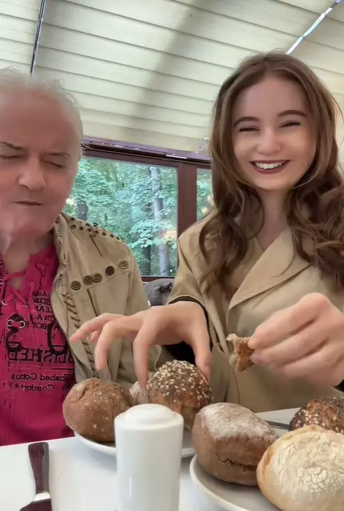 Irina si irinel columbeanu la restaurant 5