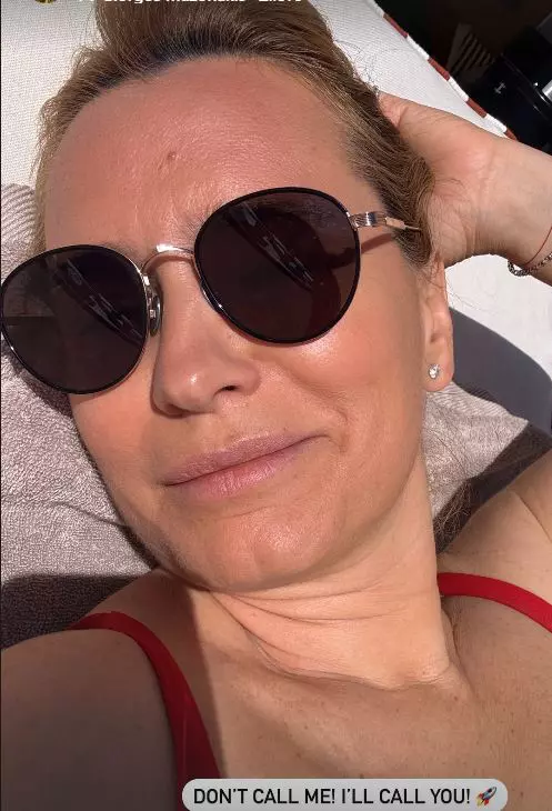 Andreea Esca - în costum de baie (1)