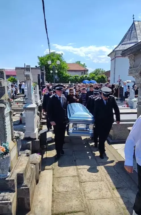 inmormantare mihai leu 15