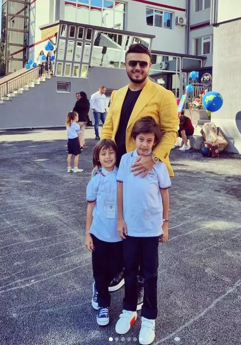 gabi-badalau-si-baietii