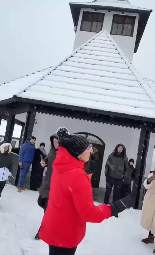 andra manastirea bran 2