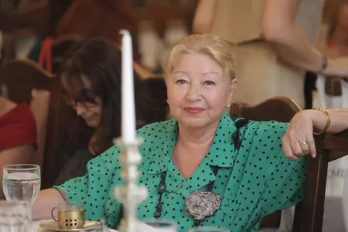 Rodica Popescu Bitănescu, despre trista viață a unui actor de comedie. A amânat înmormântarea tatălui ca să-și termine piesa/VIDEO EXCLUSIV