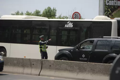 Haos în București odată cu amenajarea benzilor unice pentru autobuze