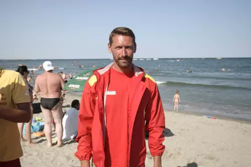 Tristețea unui salvamar. ”În loc de mulțumiri, primesc înjurături. Dar mă încăpățânez să salvez oameni!”