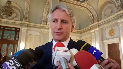 Teodorovici confirmă că banii de pensii ai românilor vor fi investiți în spitale, dar nu spune cum